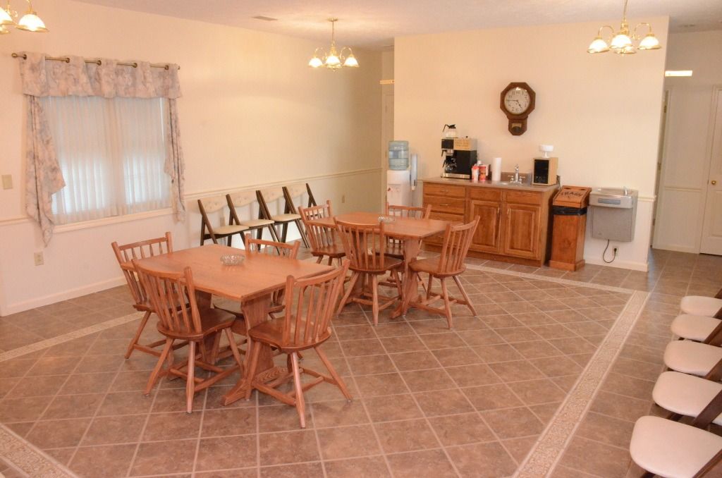 eating/ reception area 