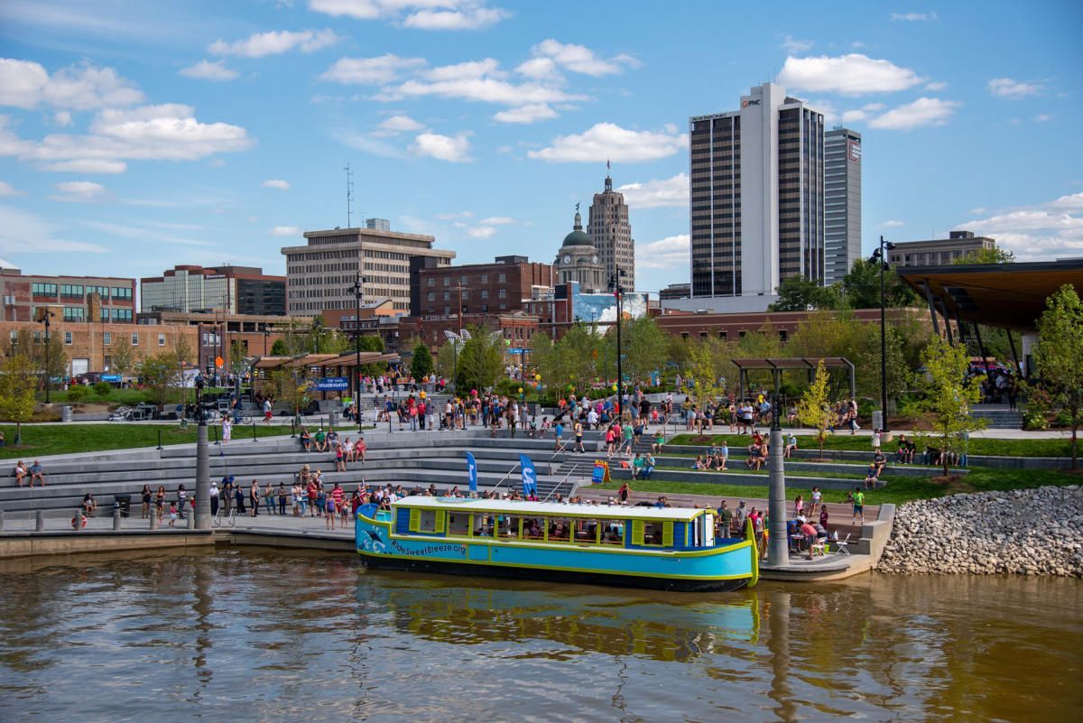 Realtor serving near Promenade Park Fort Wayne