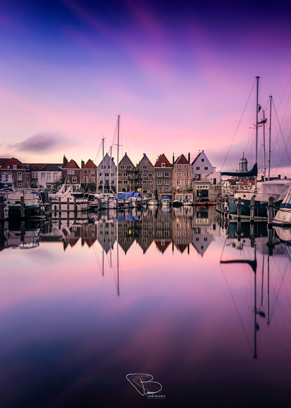 Haven Middelburg met weerspiegeling pakhuizen