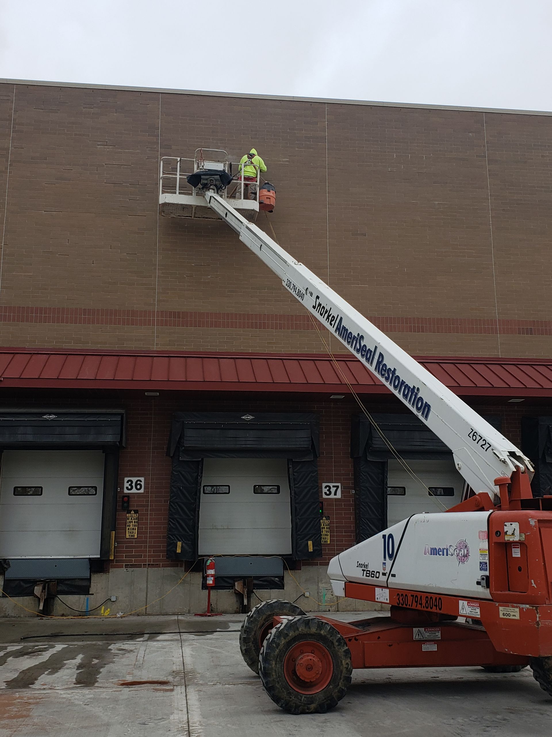 Brick building maintenance by Ameriseal and Restoration