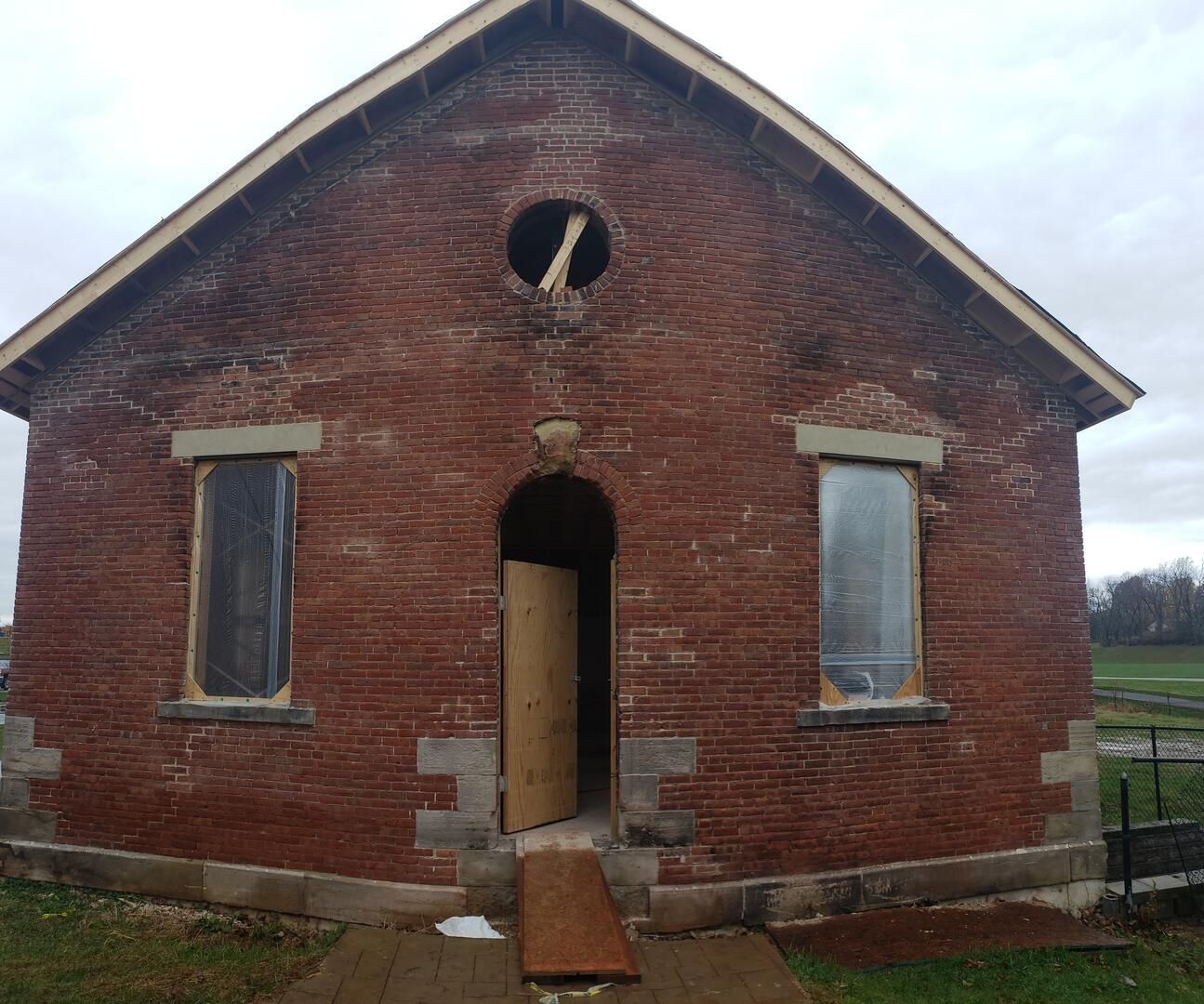 Lichtenwalter schoolhouse destroyed by arson