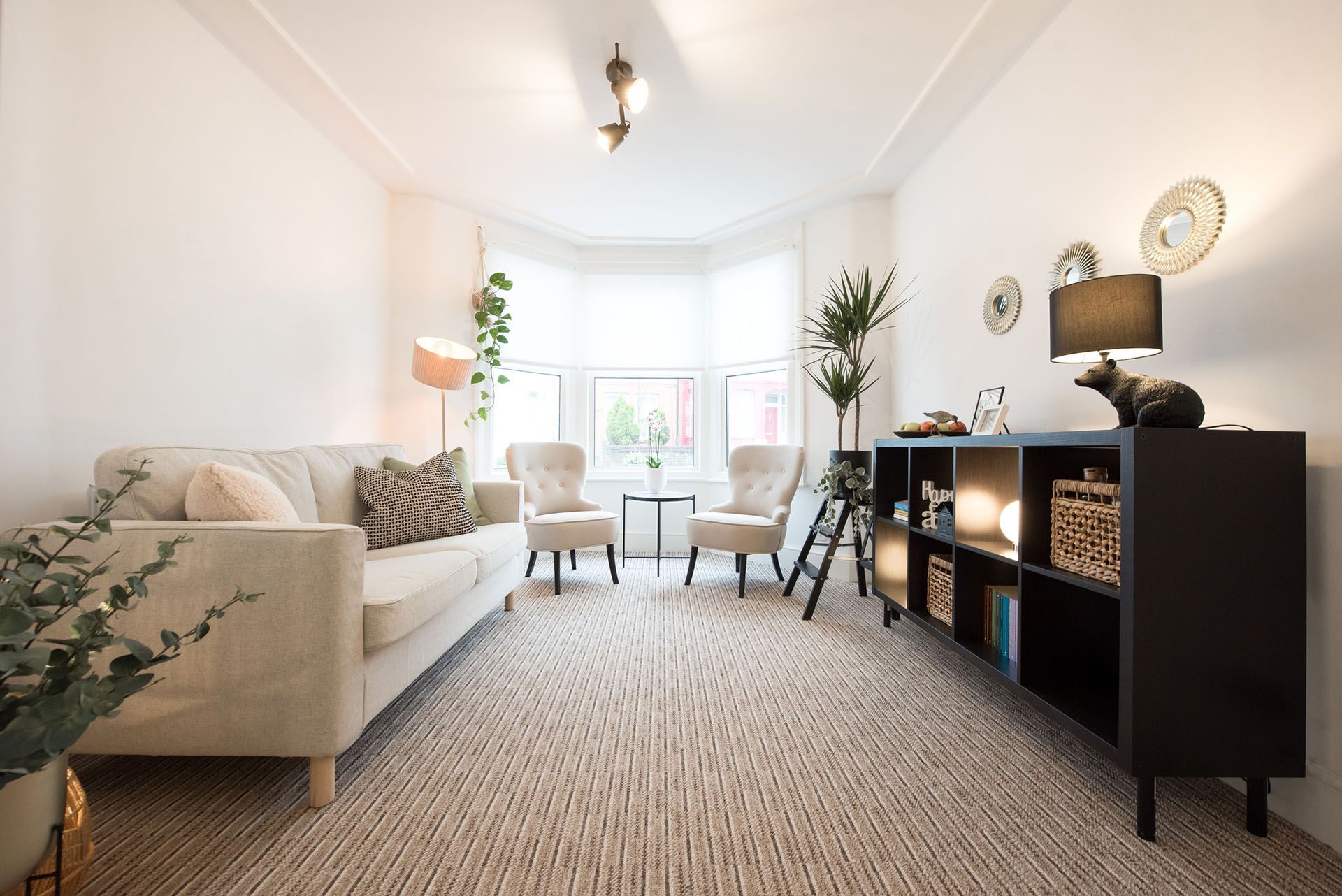 Living Room — Morristown, NJ — Carminda's Cleaning