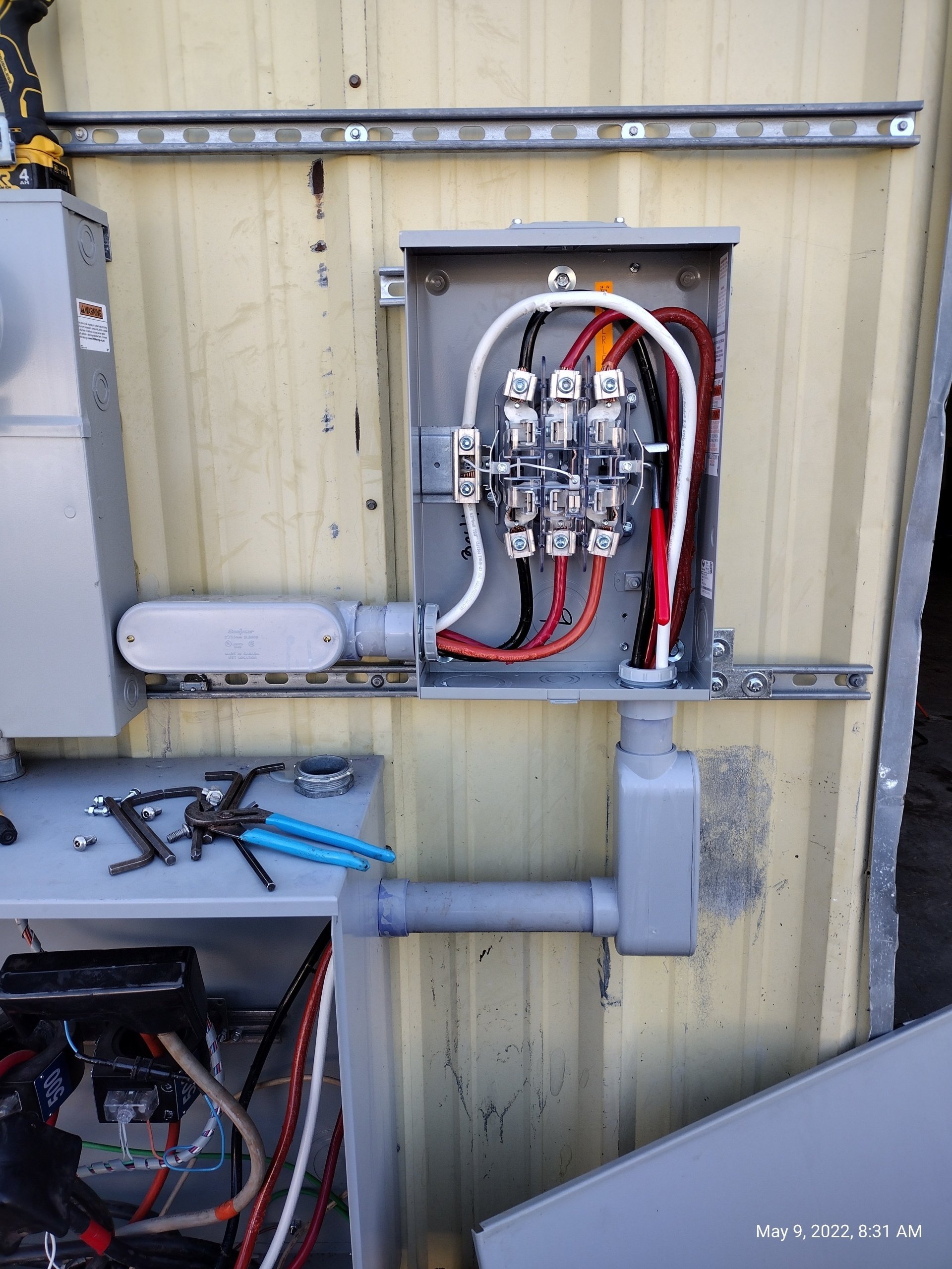 Looking for an Electrician in OKC? J Hicks Electric