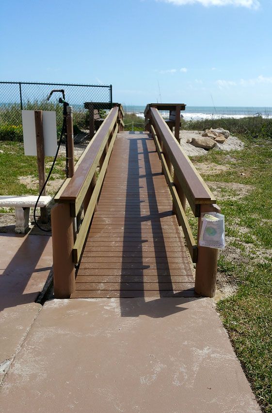 Narrow Dock — Cocoa Beach, FL — Darrell’s Docks