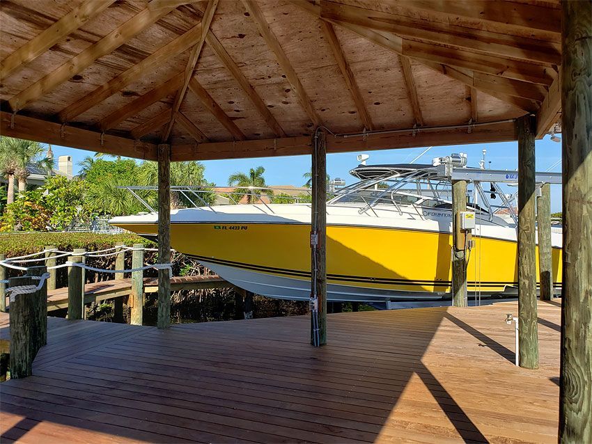 Yellow Boat — Cocoa Beach, FL — Darrell’s Docks