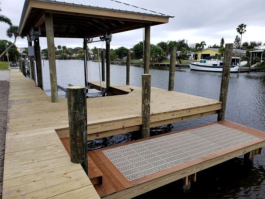 Space For Boats — Cocoa Beach, FL — Darrell’s Docks
