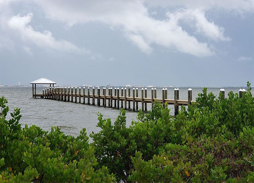 Long Beach Dock — Cocoa Beach, FL — Darrell’s Docks