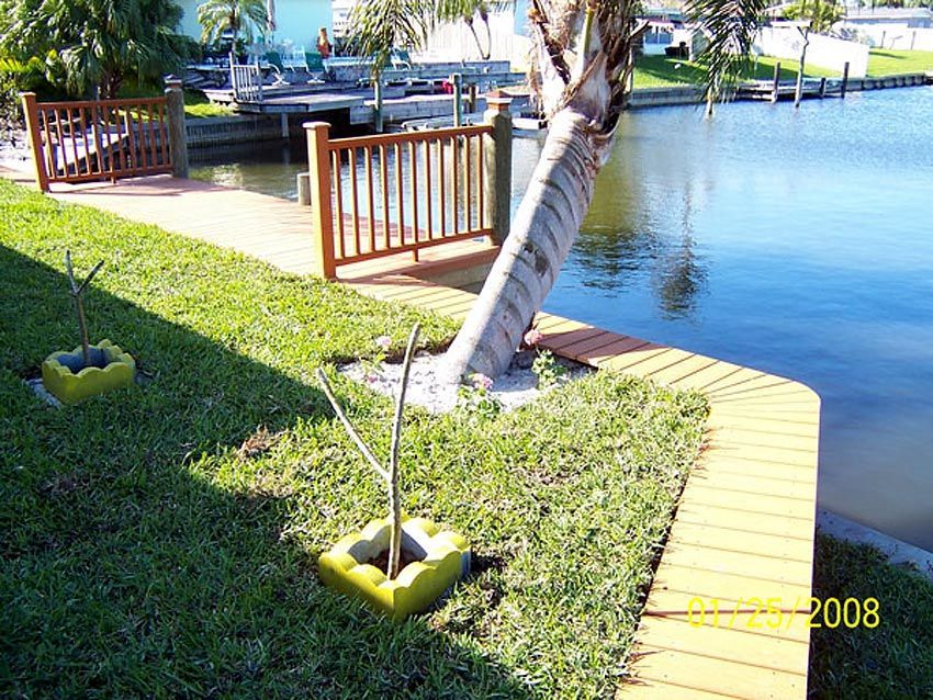 Seawall — Cocoa Beach, FL — Darrell’s Docks