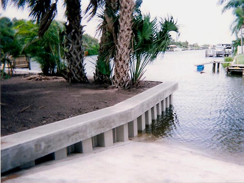 Vinyl Installation - Cocoa Beach, FL – Darrell’s Docks