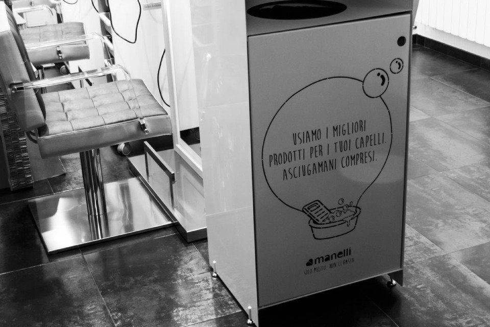 stand pubblicitario su asciugamani