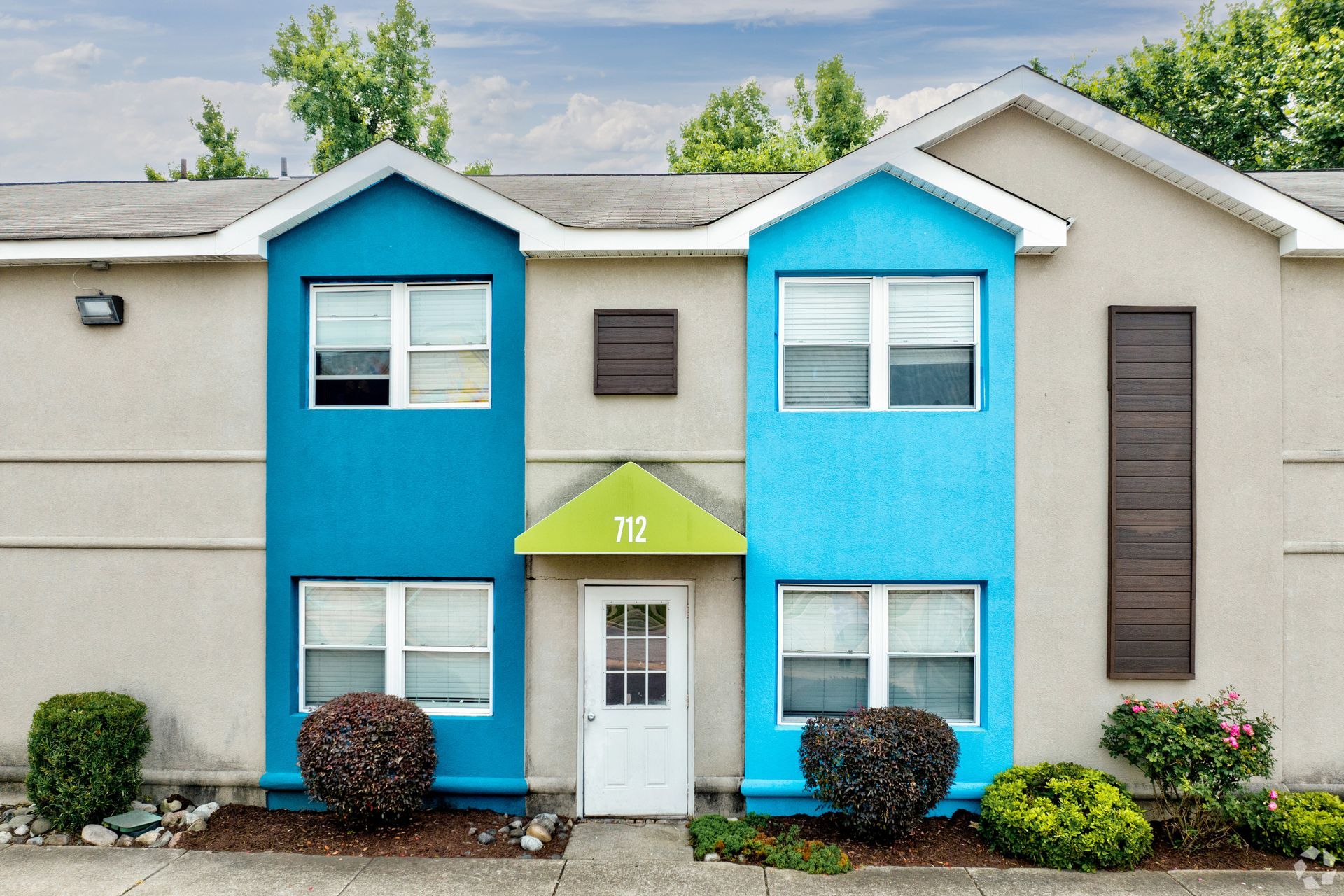Dwell colors