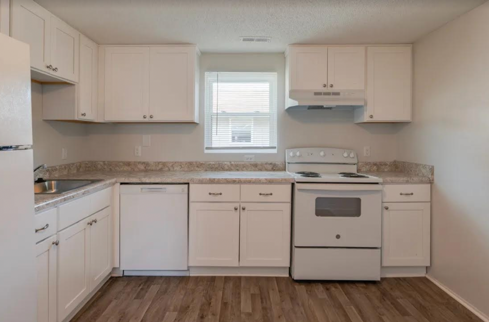Updated kitchen with dishwasher