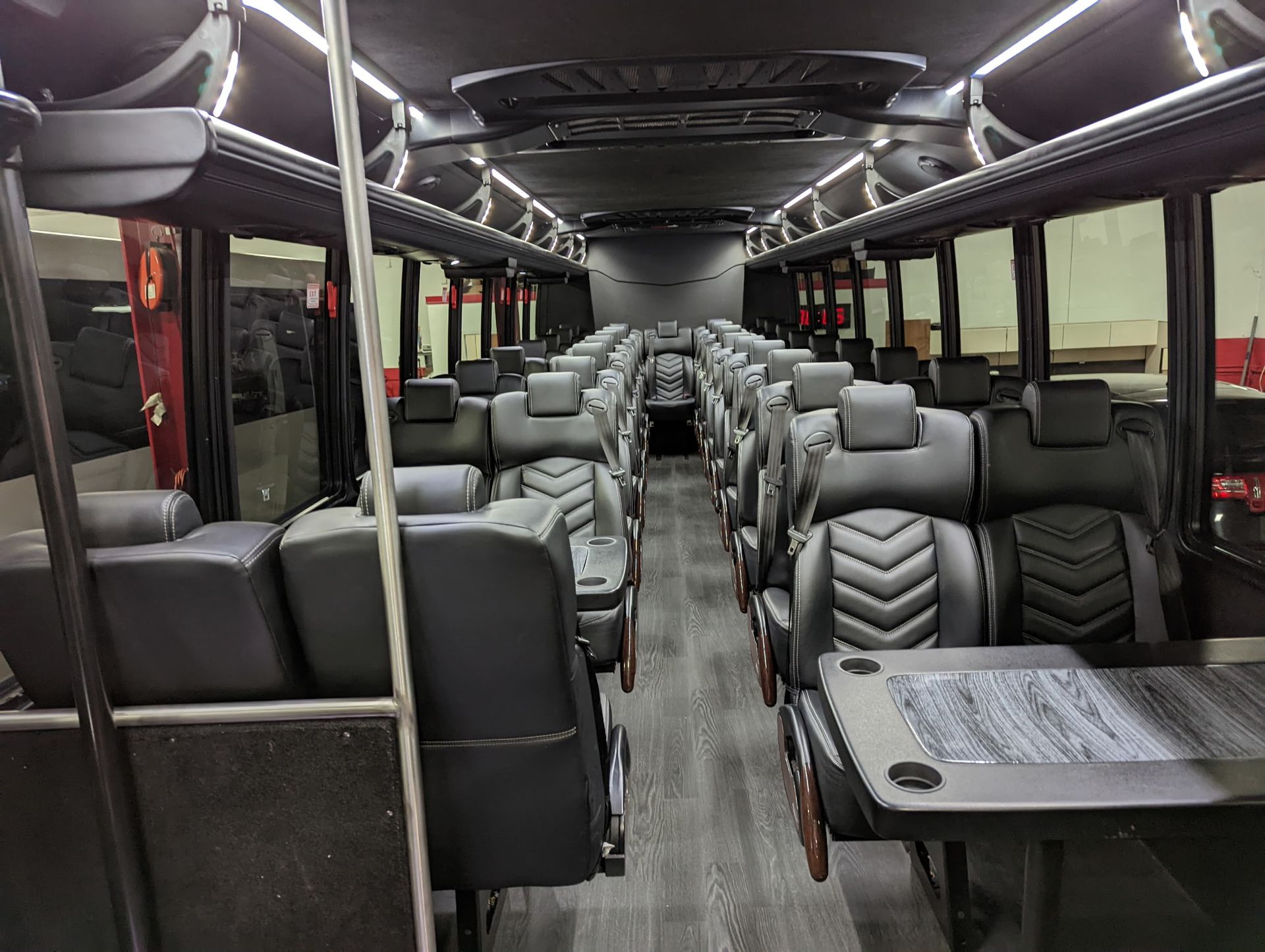 Elegant Limo Service for Weddings, Proms & Celebrations Across Metro Detroit