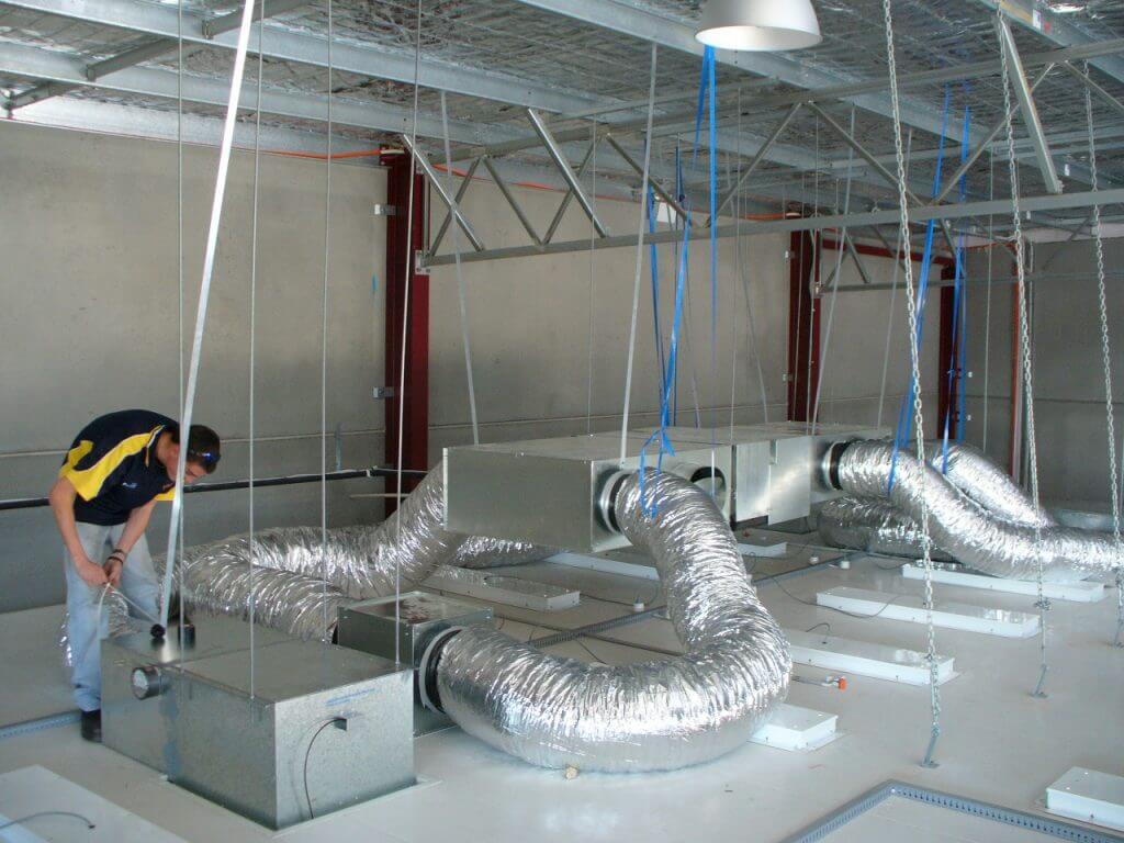 air con install above ceiling