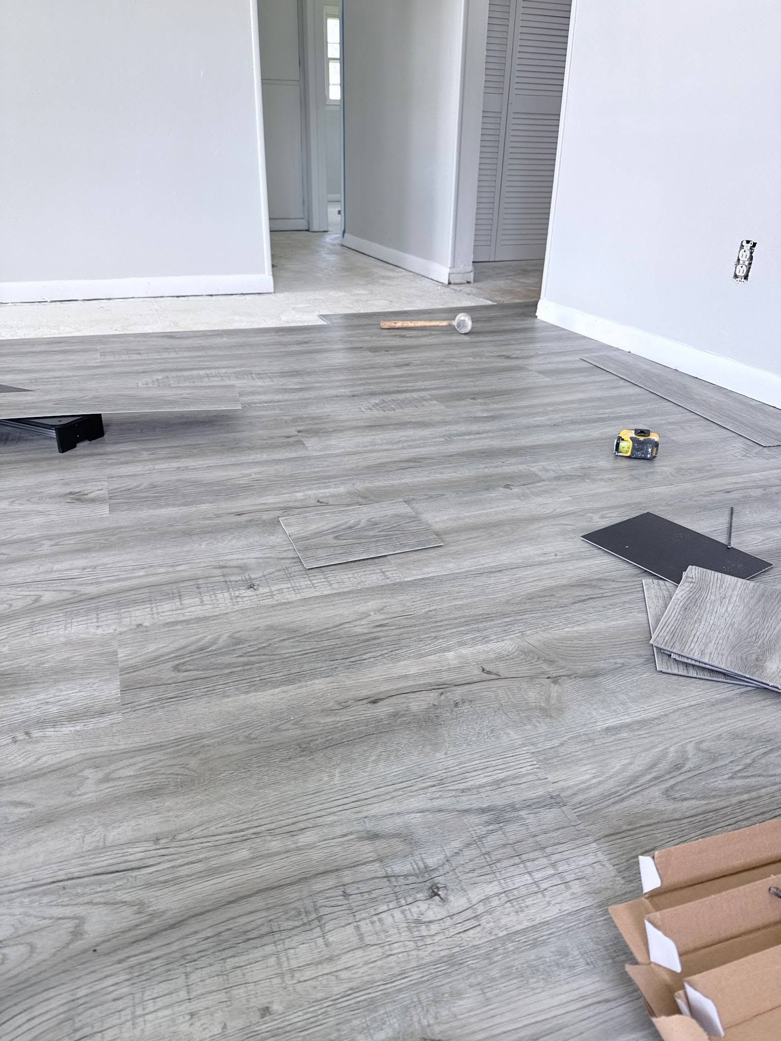 vinyl floor installation