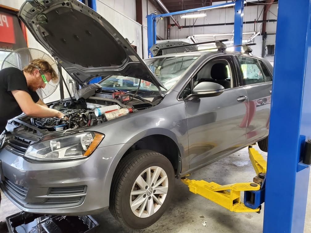 Shop Mechanic Doing Repair | EuroSense