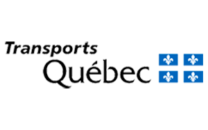 Un logo pour les transports du québec avec un drapeau en arrière-plan