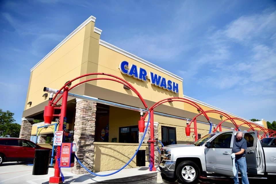 Car wash building with blue 