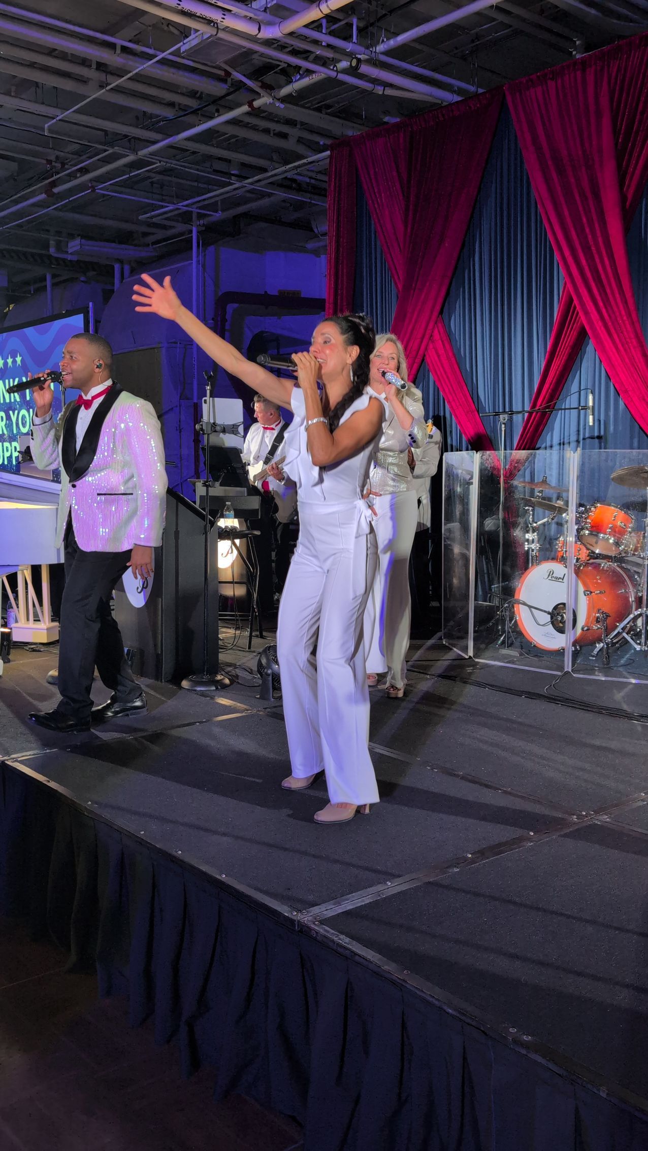 gala fundraiser live music
