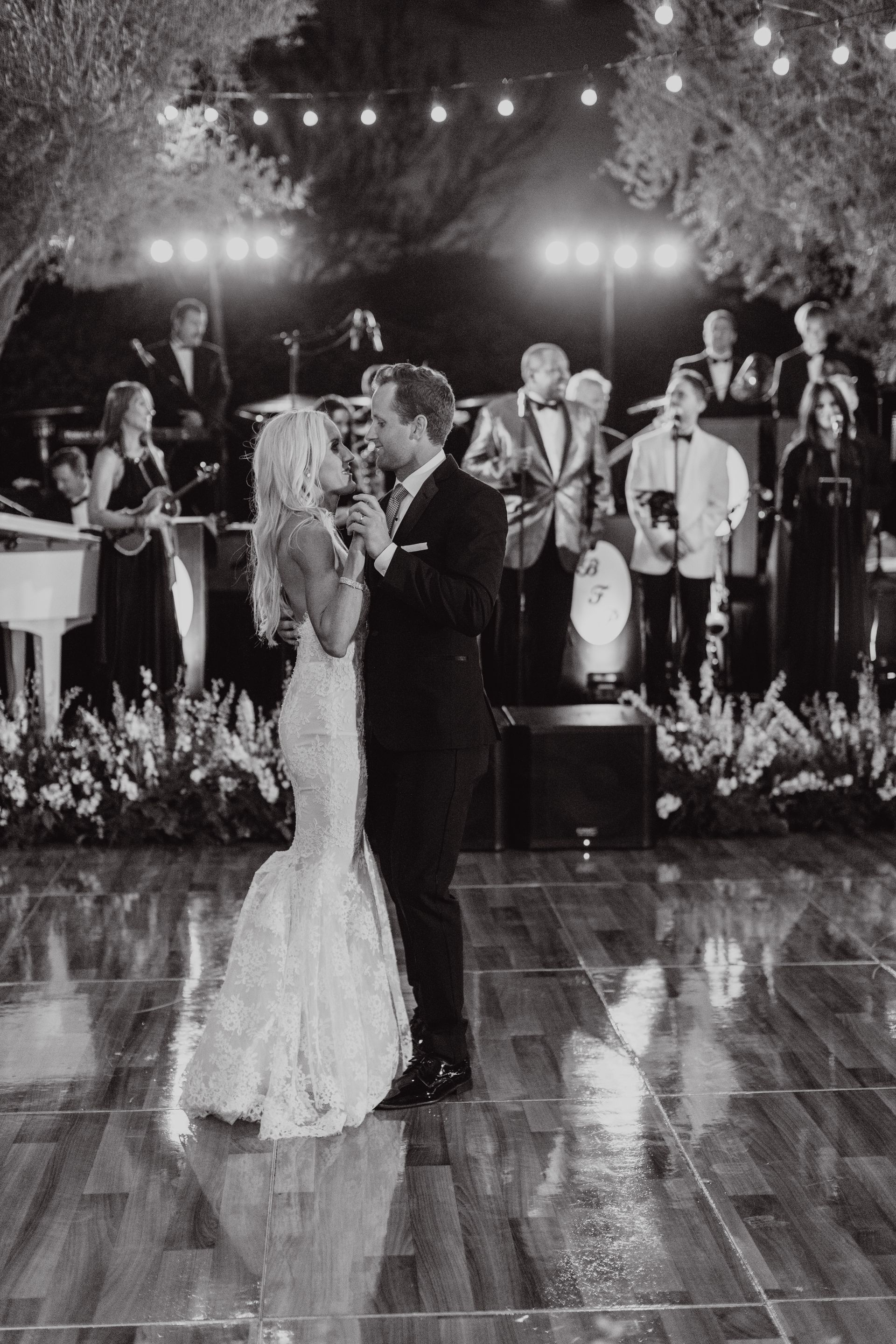 bride and groom first dance