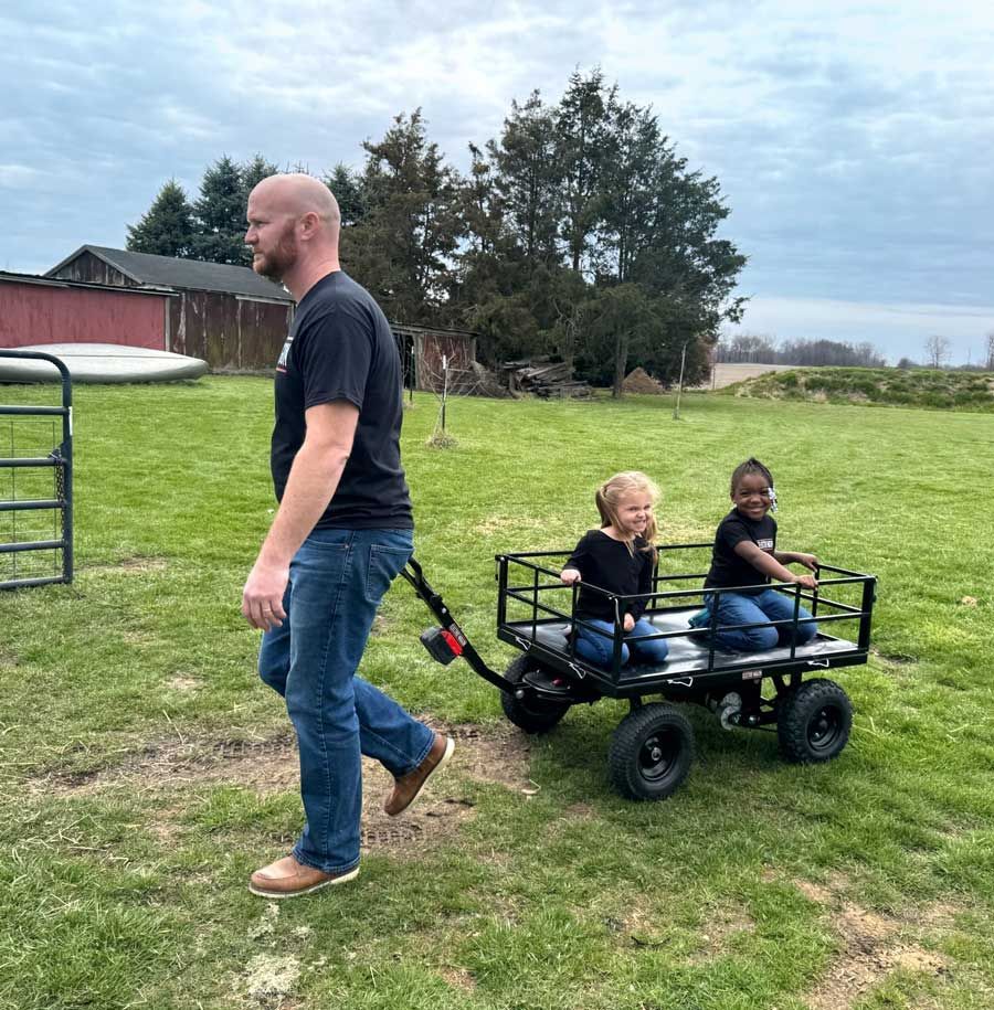 battery powered wagon for moving garden pots