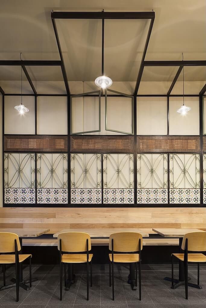Makanlace renovation by Alfion Deco