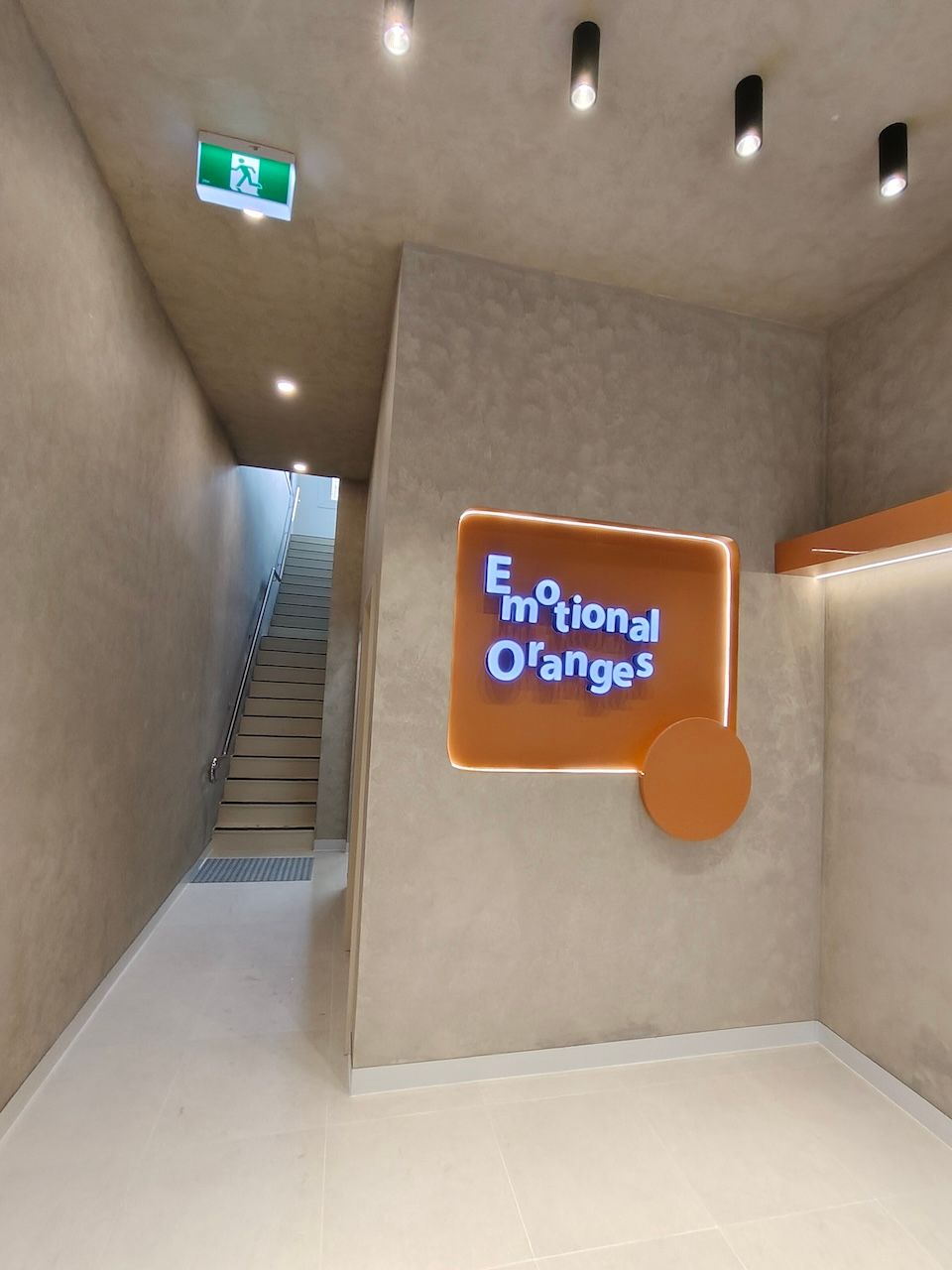 Cafe fitout