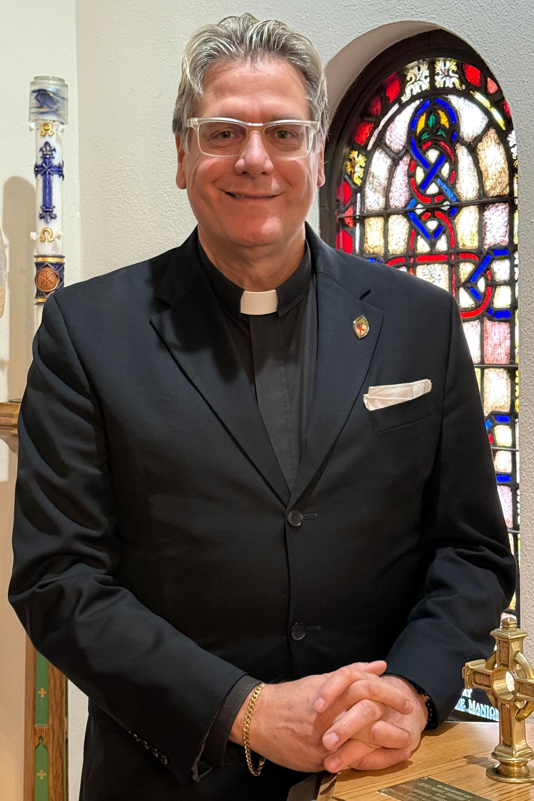 The Rev. Vincent Black The Rev. Vincent Black
Associate Rector