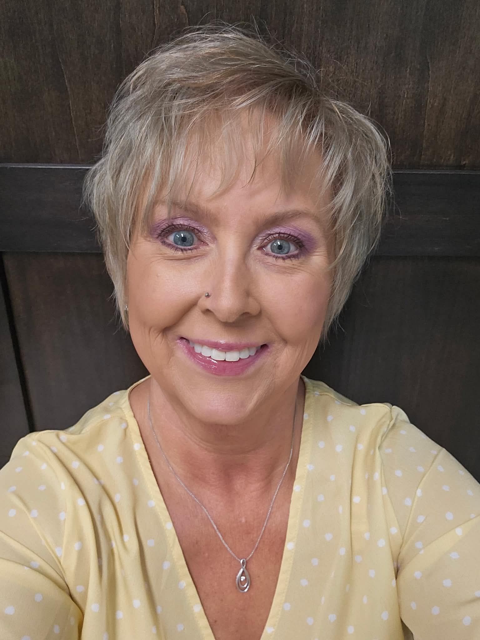 Sue DeWolf