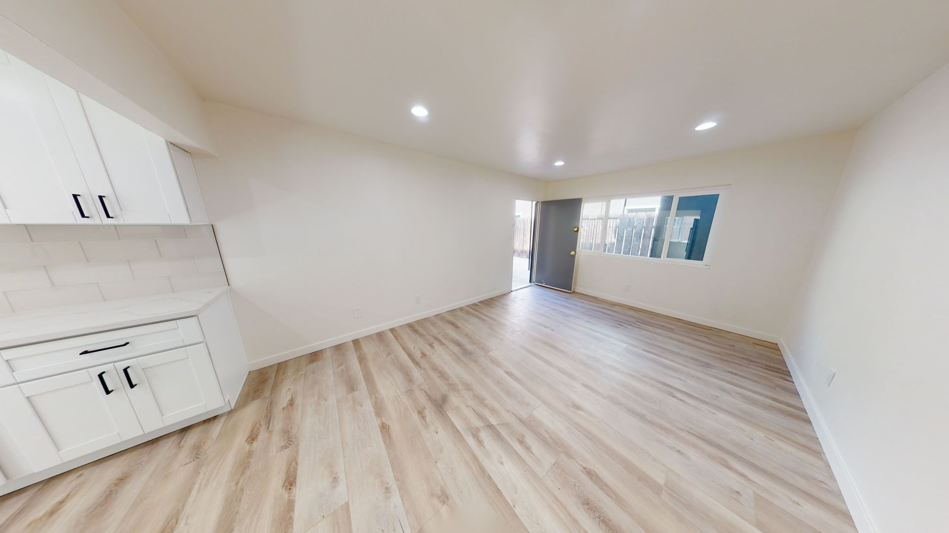 4133 Wabash Ave