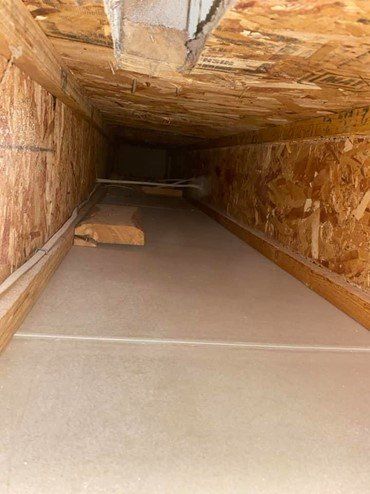Clean Air Duct — Cedar Rapids, IA — Eastern Iowa Carpet Care Inc Clean Air Duct — Cedar Rapids, IA — Eastern Iowa Carpet Care Inc