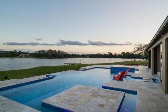 Energy-efficient pool equipment installation in Greenville, South Carolina
