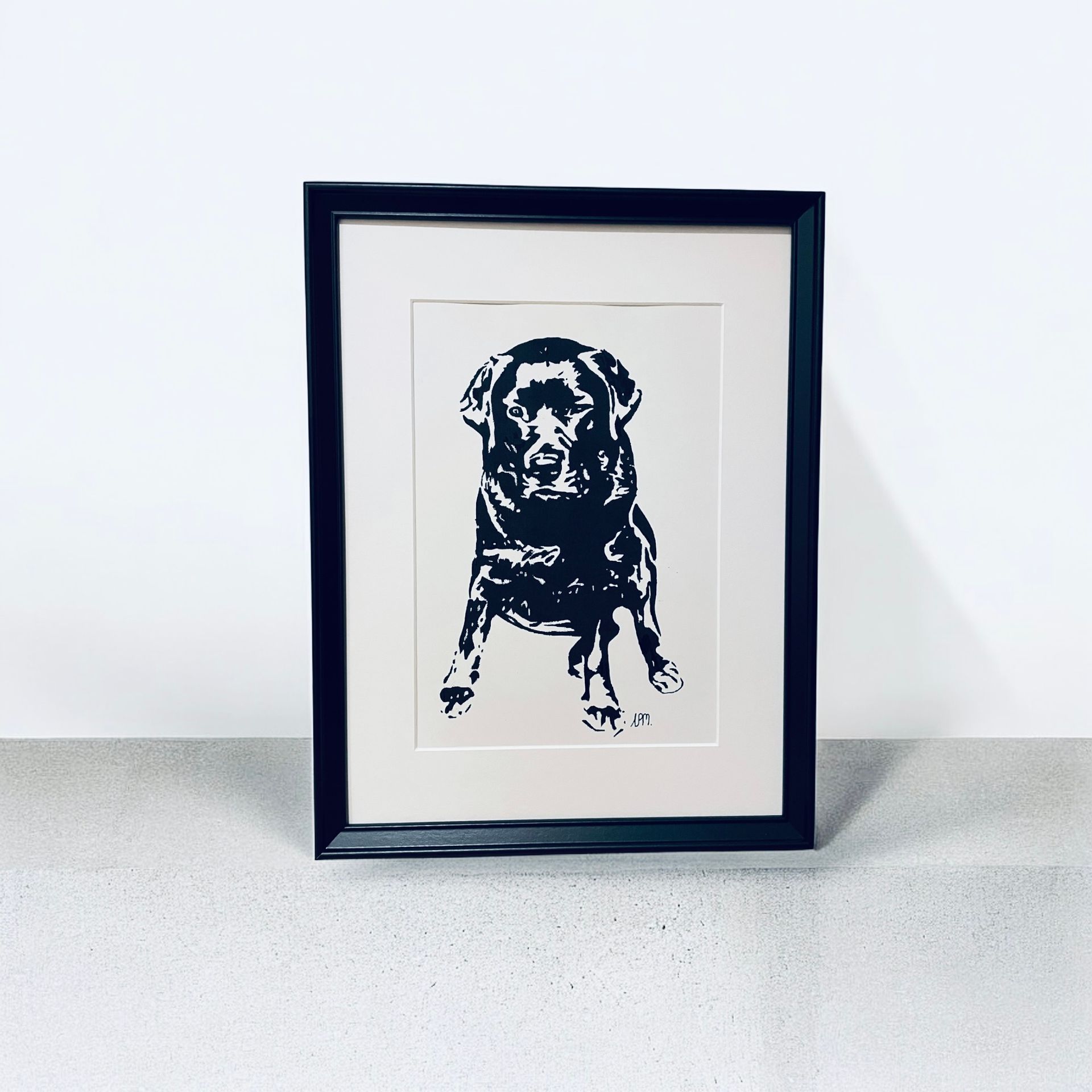 A4 Black Lab, Sitting