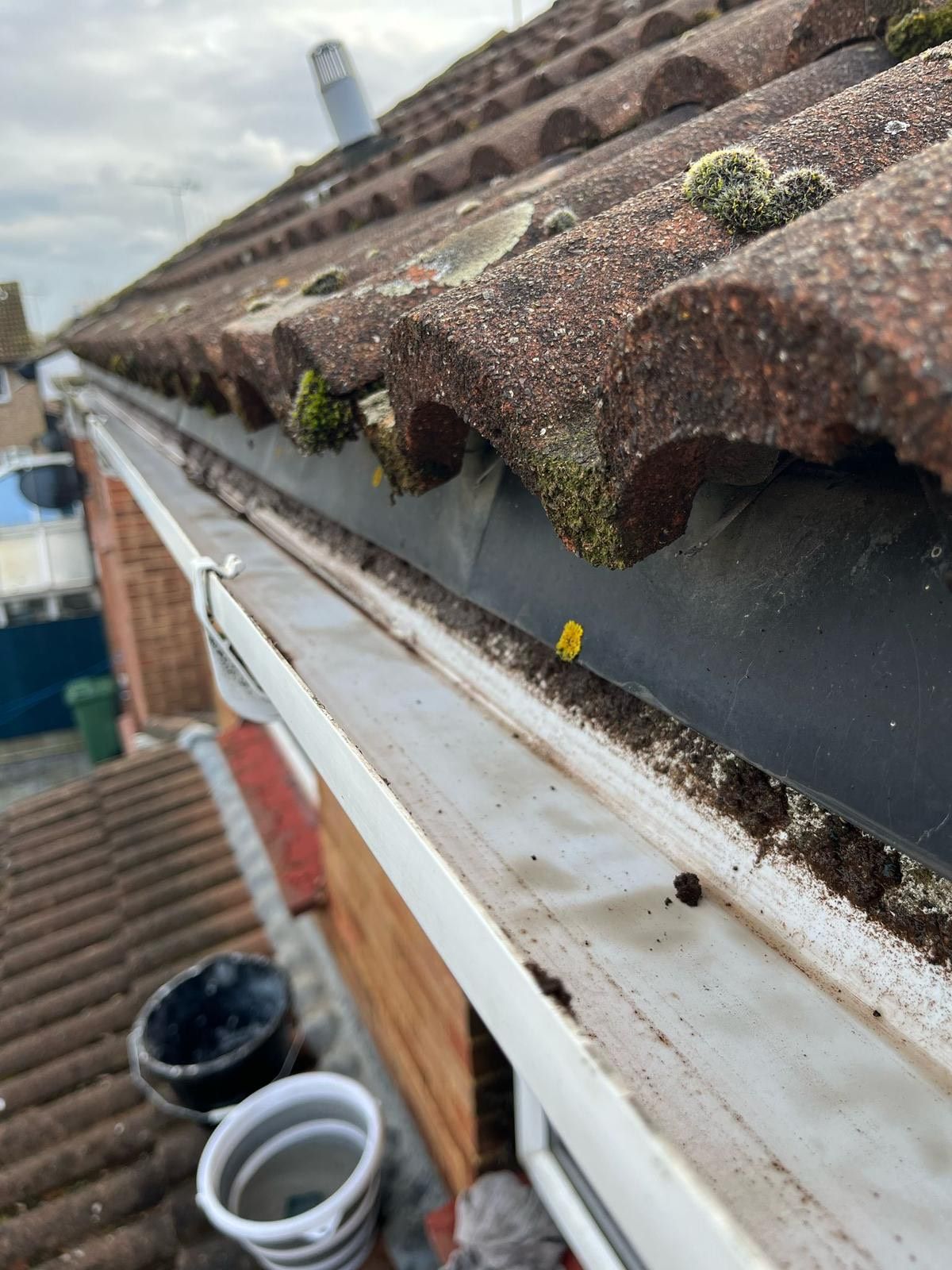 Guttering after cleaning
