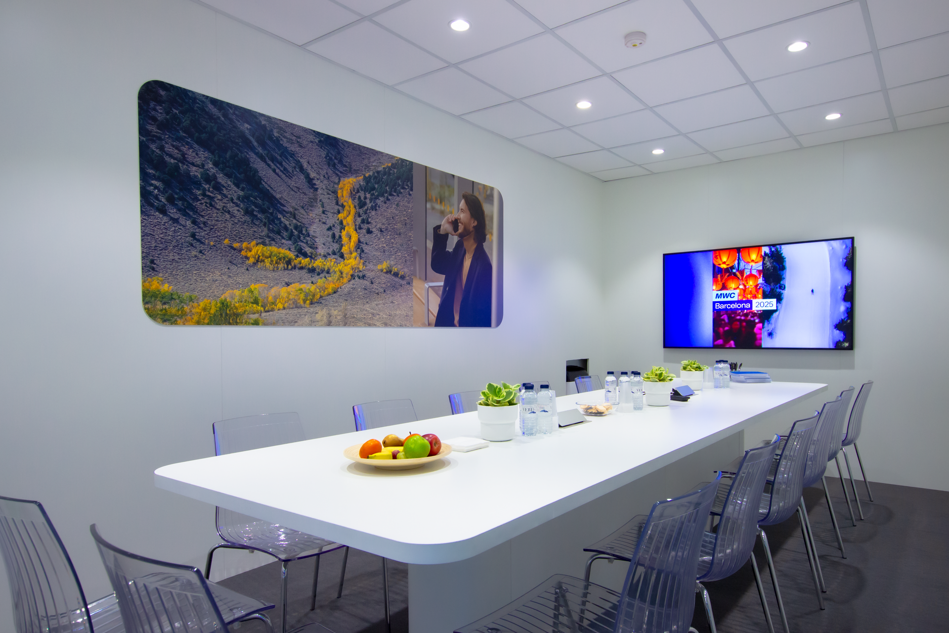 Telenor booth at MWC 2025. A meeting room.