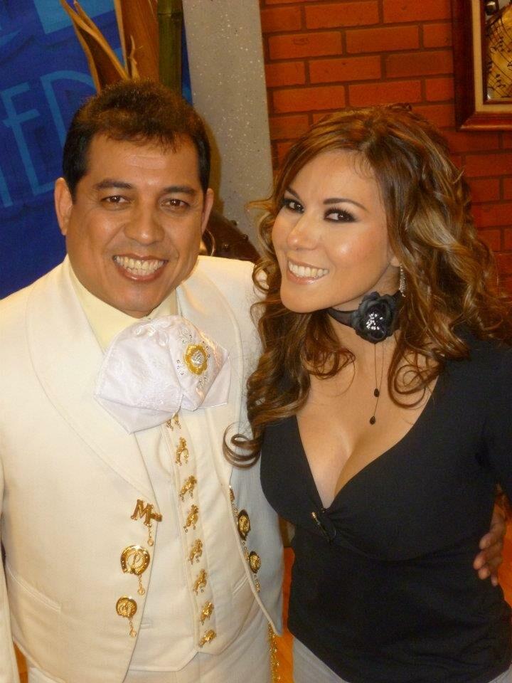 MARIACHI FIESTA BRAVA