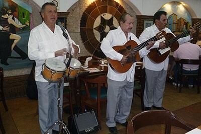 MARIACHI FIESTA BRAVA