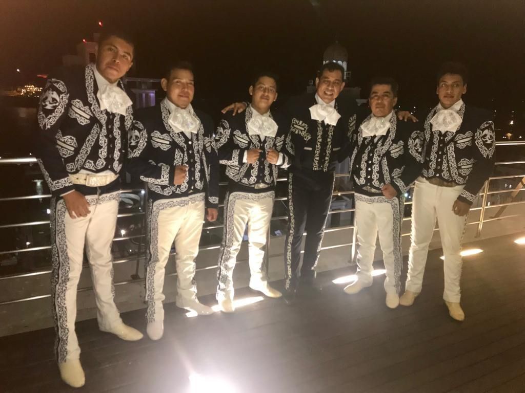 MARIACHI FIESTA BRAVA