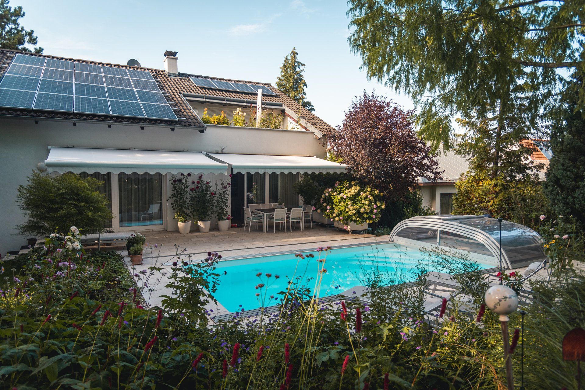 Poolbau