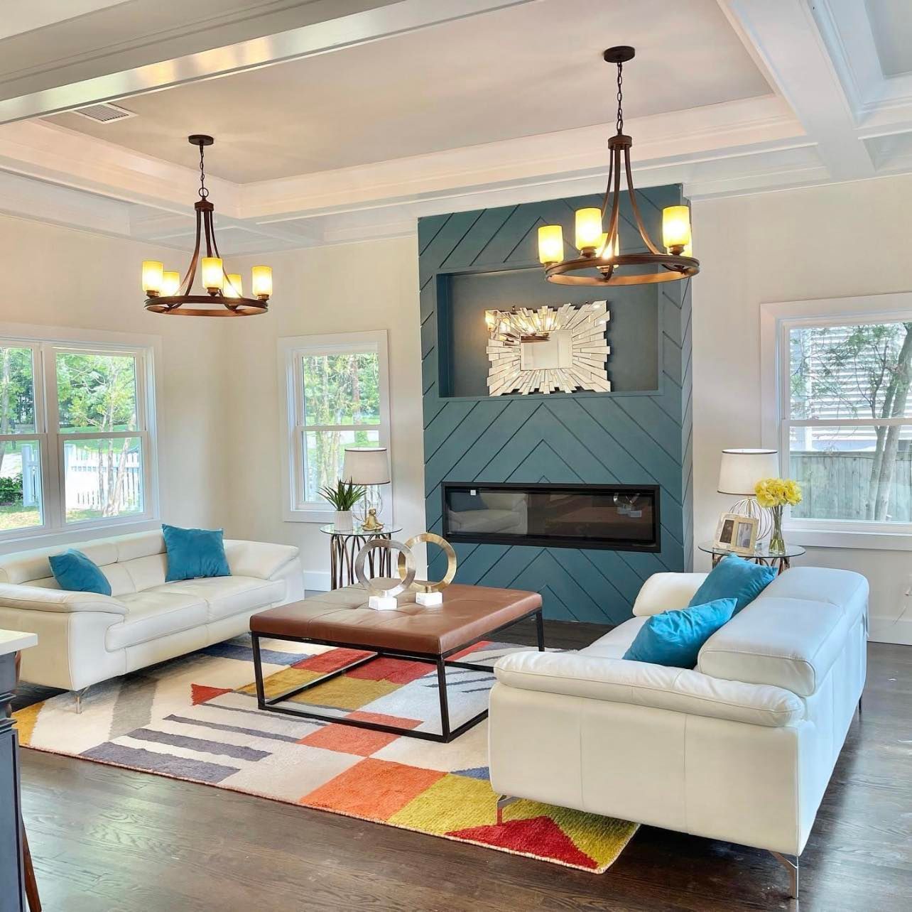 LIVING ROOM INTERIOR DECORATING