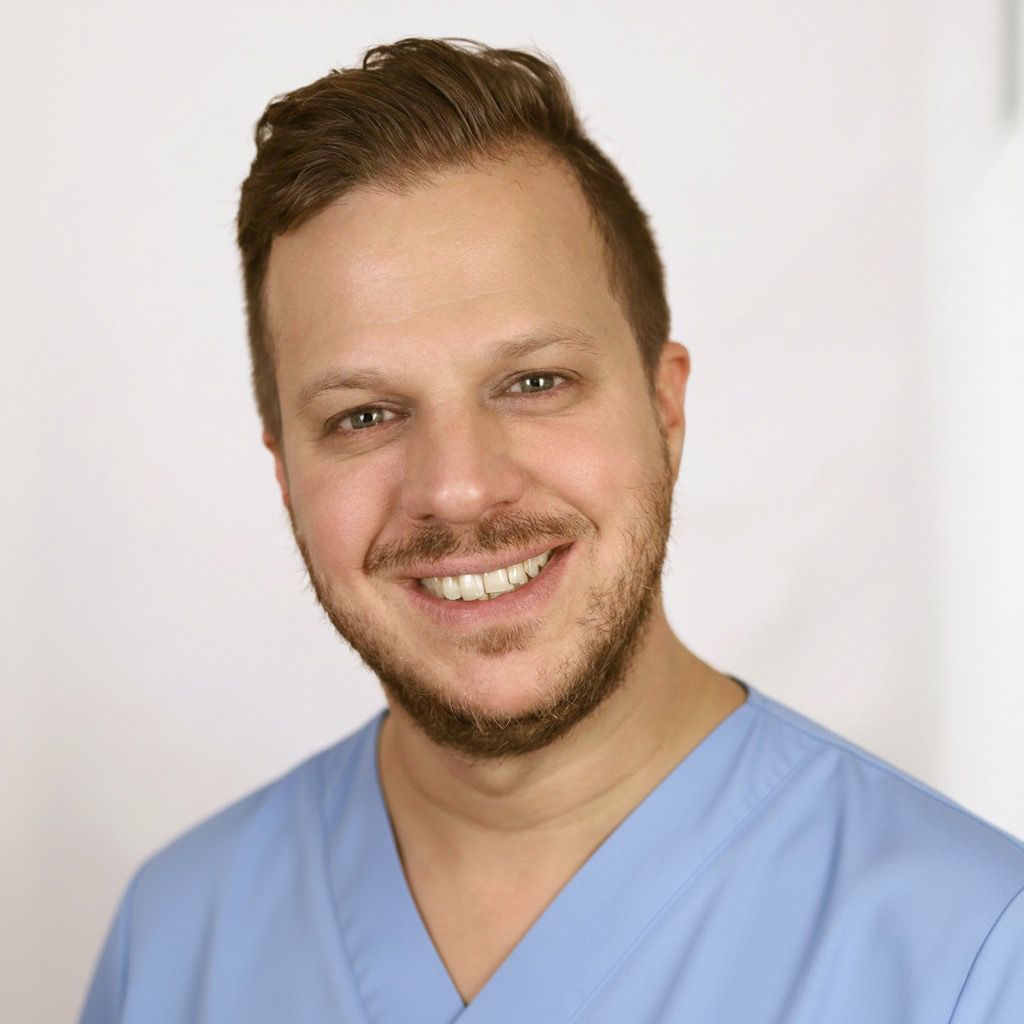 Dr. Nikolaus Frank