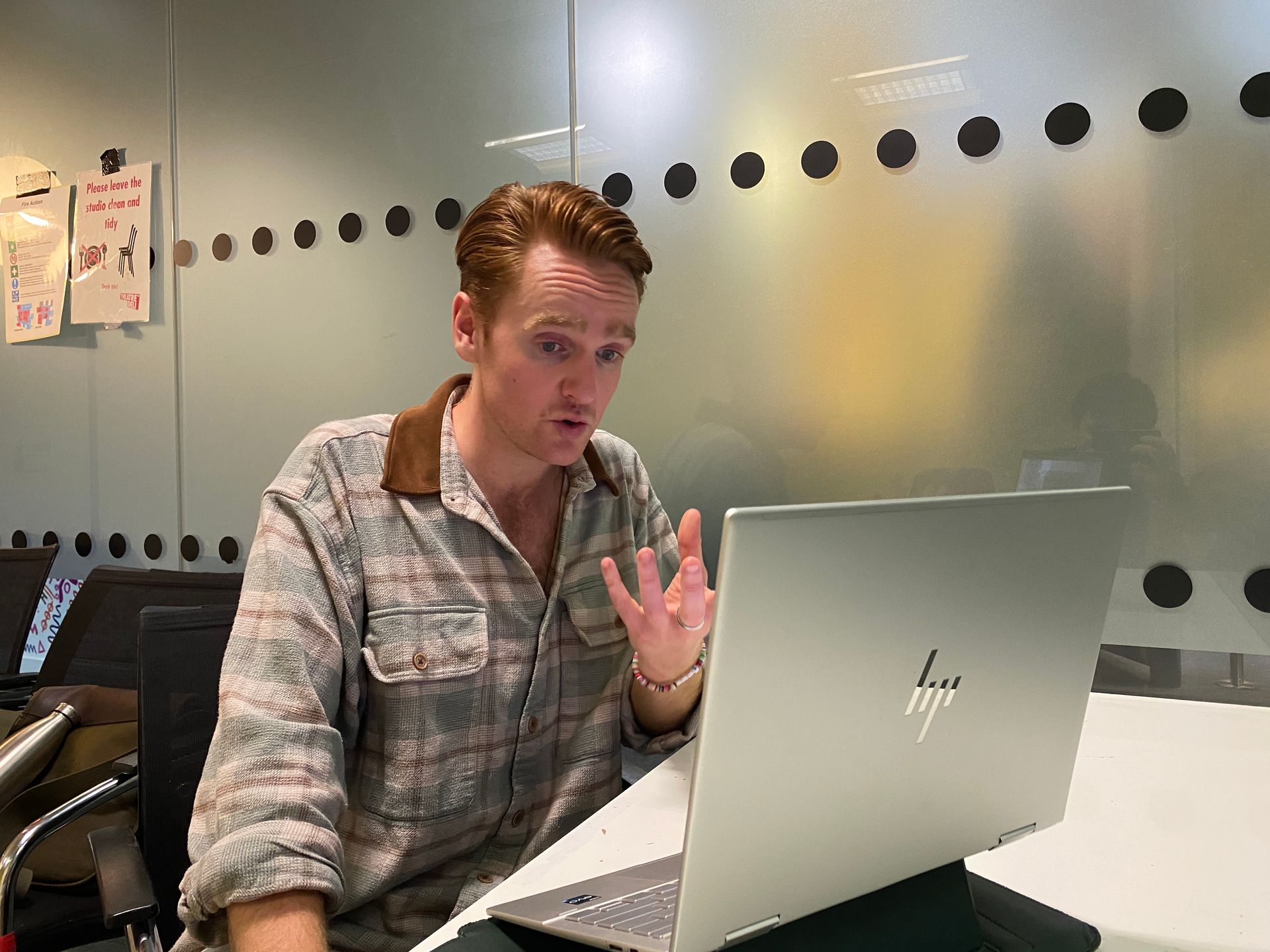 Speech Hub coach delivering an online public speaking session