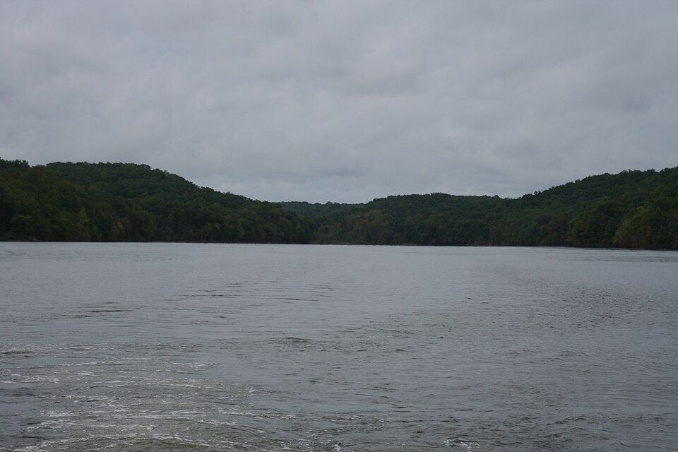 Lake of the Ozarks Missouri cove showing the branching shoreline and recreational waterway of Missou
