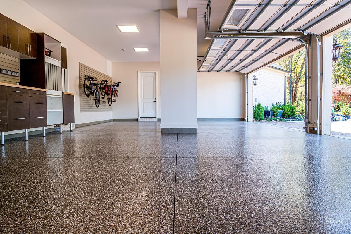 Polyurea epoxy garage floor