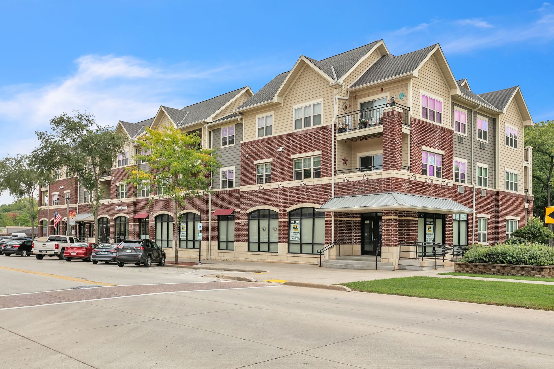 Residences Twin Lakes