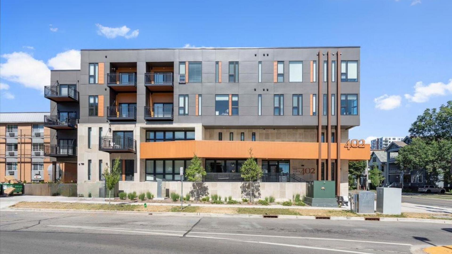 The Flats at 402 - Now Preleasing
402 W Wilson St.
Madison, WI 53703
(608) 381-0148