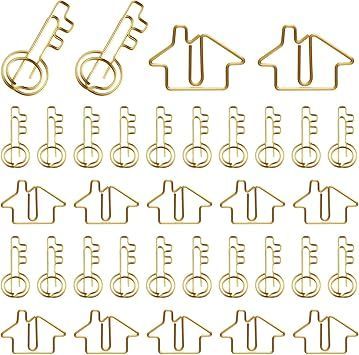 Gold key icons and house outlines arranged in alternating rows on a white background