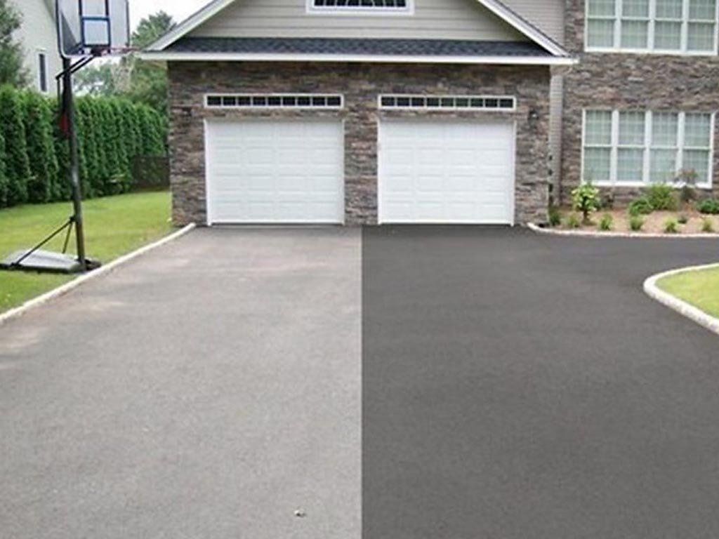 Asphalt Sealcoating