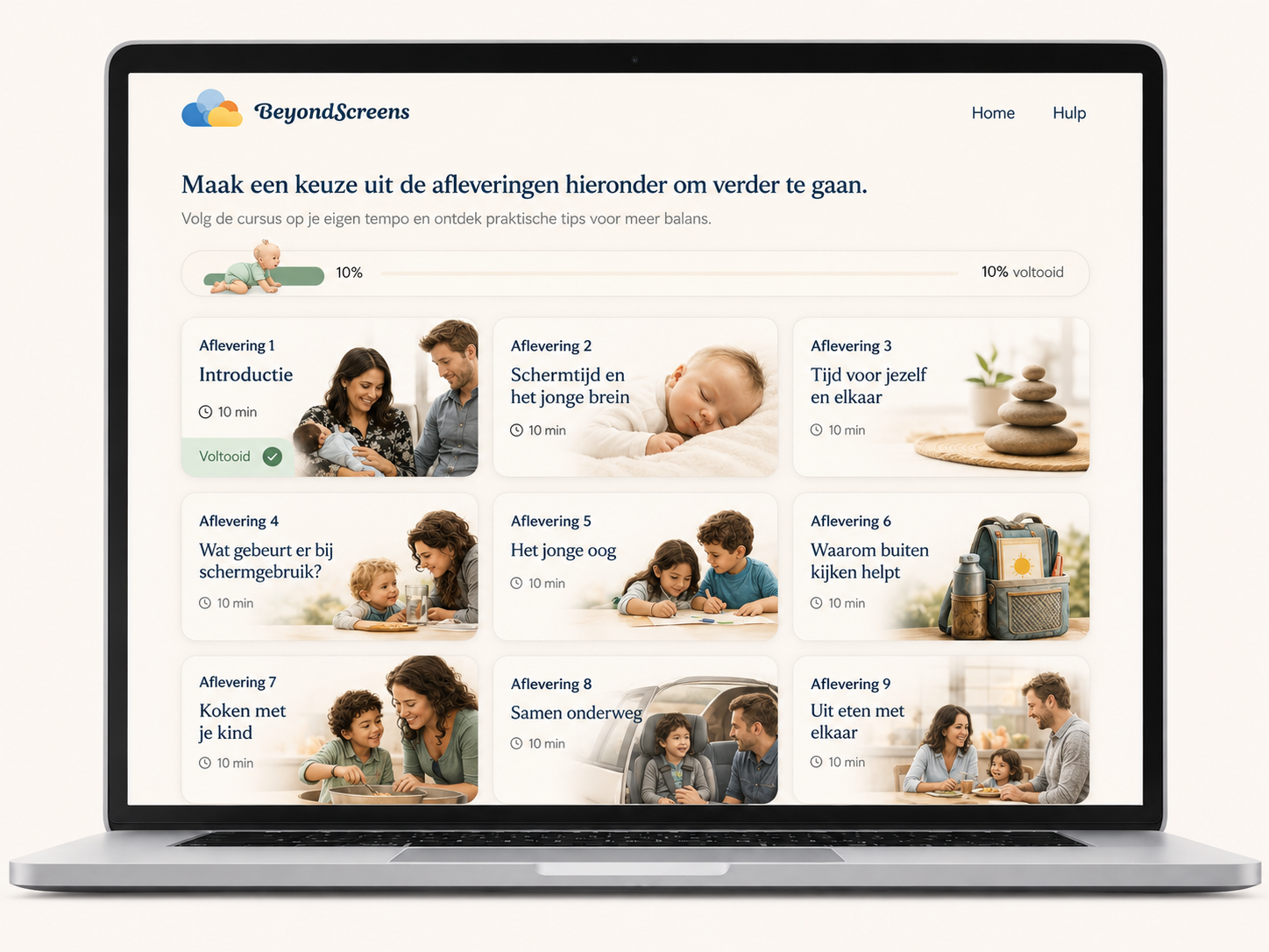 Op een laptopscherm wordt een online cursusplatform genaamd