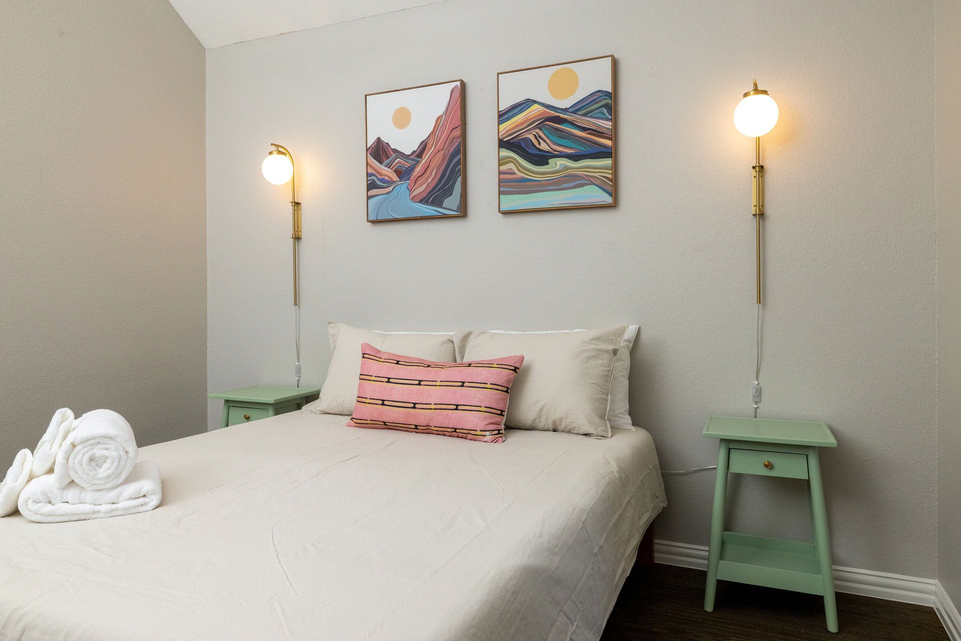 Photo of an Airbnb bedroom in Denton, Texas